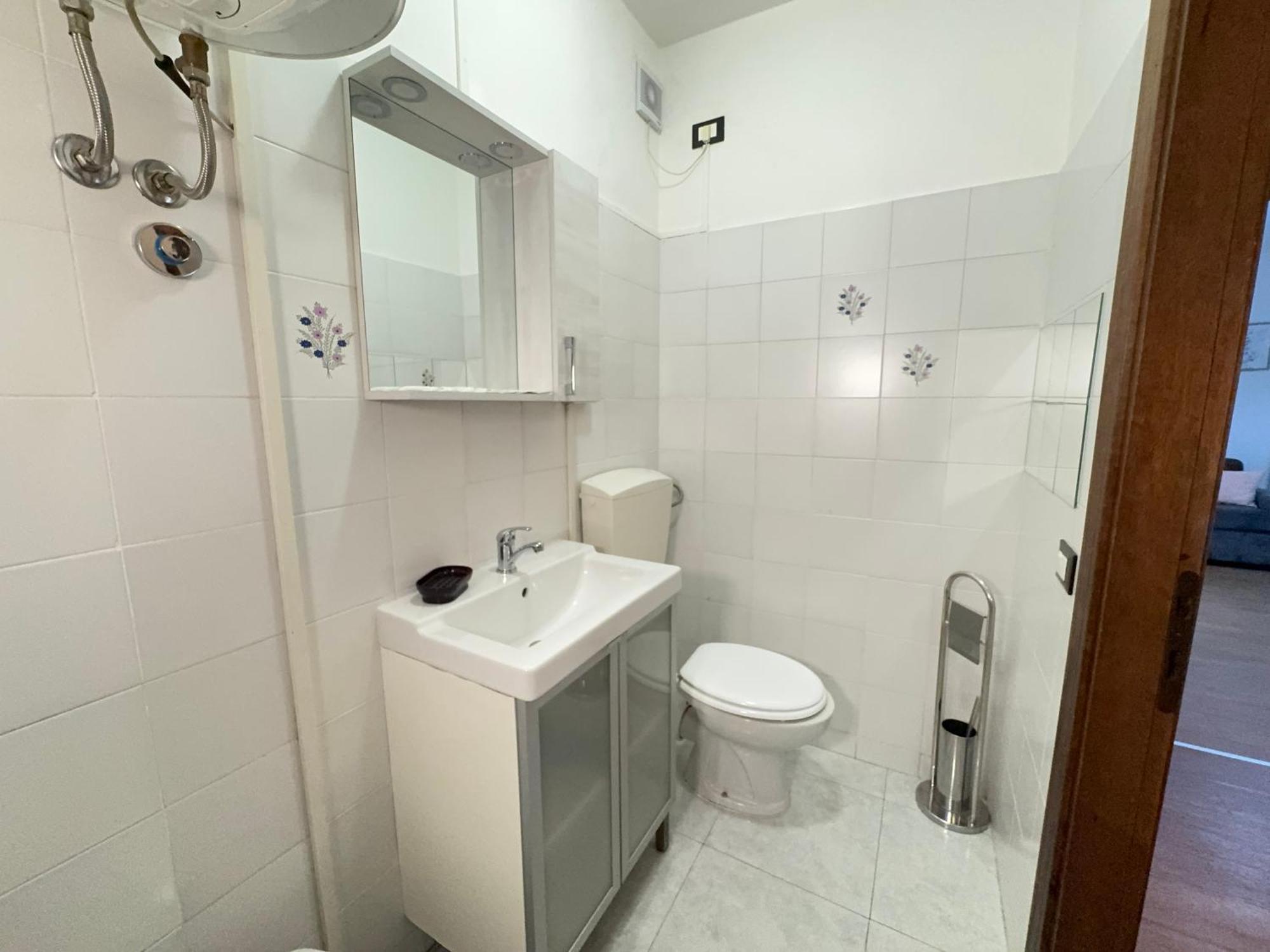 5' From Punta Gro Beach With Free Swimming Pool Sirmione Exteriör bild